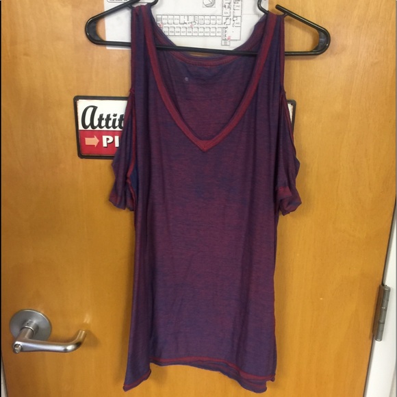 shirt - Picture 2 of 2